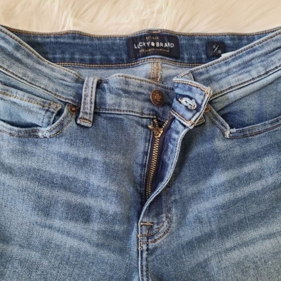 Lucky Brand Ava Distressed Chewed Hem Crop Skinny Jeans - Picture 15 of 16